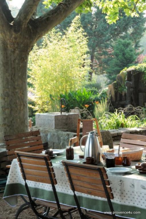 Une Campagne En Provence Bras Exterior foto